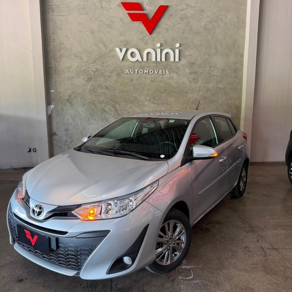 Toyota Yaris XL LIVE 1.3 16V CVT FLEX 2022