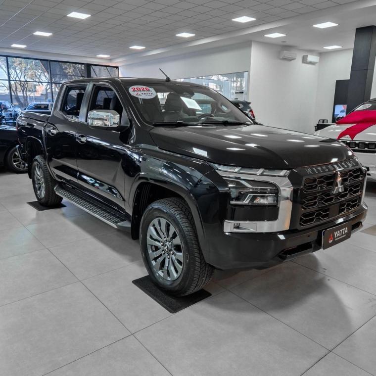 Mitsubishi Triton