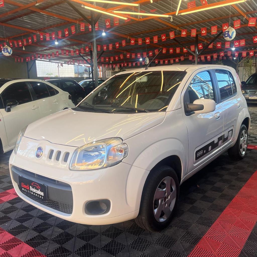 Fiat Uno UNO DRIVE 1.0 Flex 6V 5p 2015