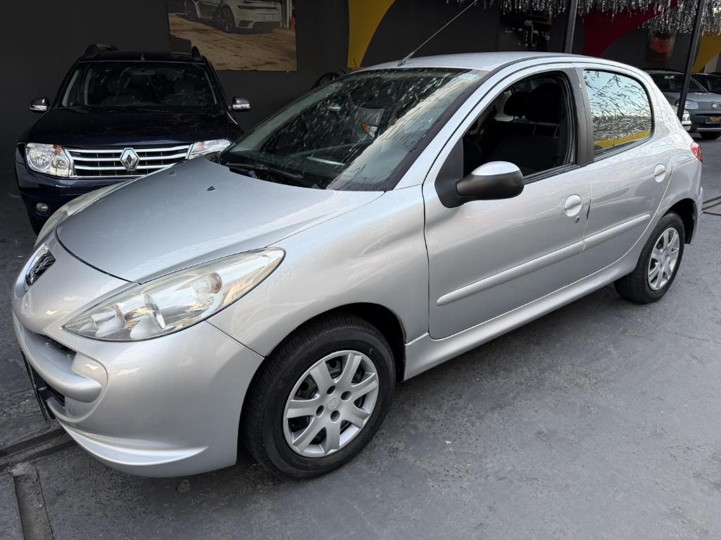 Peugeot 207 ACTIVE 1.4 8V FLEX 4P 2014