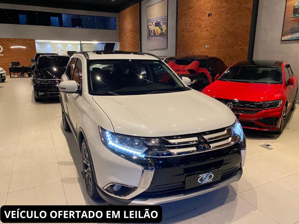 Mitsubishi Outlander 2016