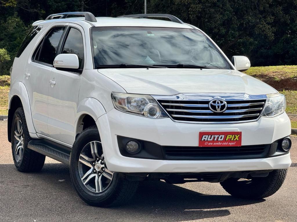 Toyota Hilux 2014
