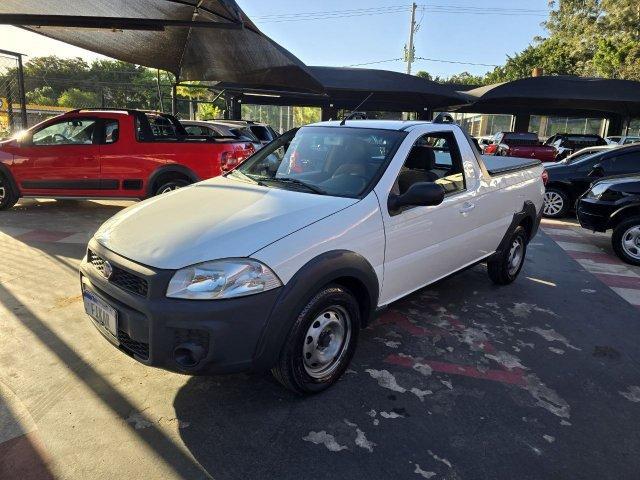 Fiat Strada Strada Working HARD 1.4 Fire Flex 8V CS 2017