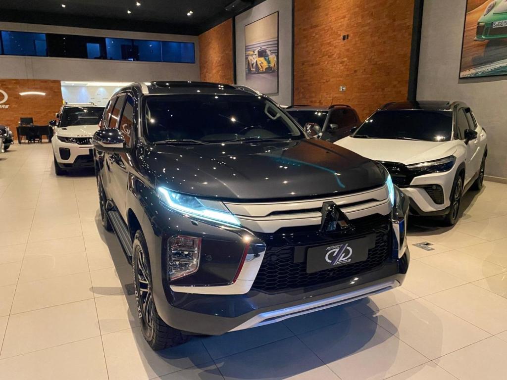 Mitsubishi Pajero HPE-S 2.4 4X4 DIESEL AUT. 2022