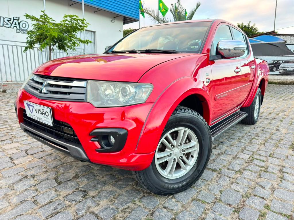 Mitsubishi L200 2015