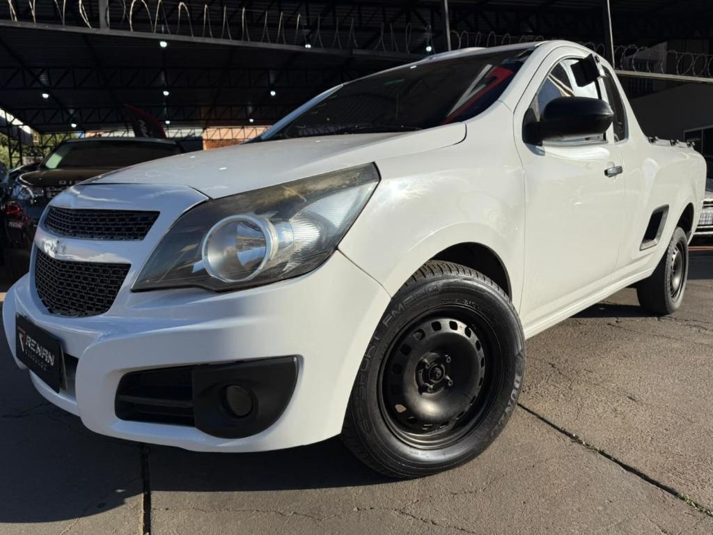 Chevrolet Montana MONTANA LS 1.4 ECONOFLEX 8V 2p 2013