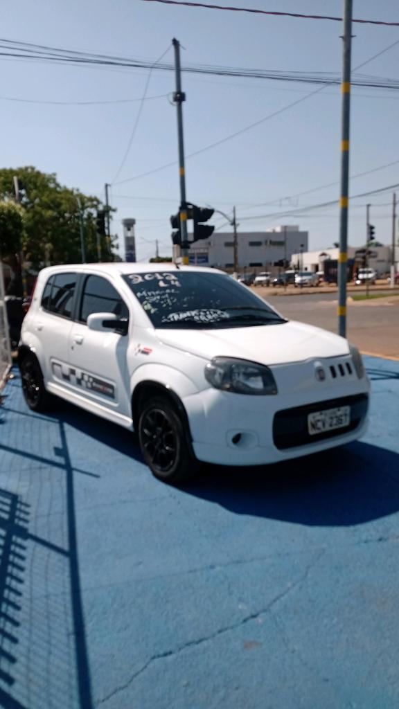 Fiat Uno SPORTING 1.4 B.EDIT. FLEX 8V 5P 2012