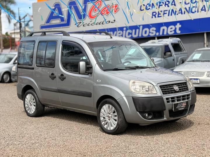 Fiat Doblo Doblo ESSENCE 1.8 Flex 16V 5p 2013