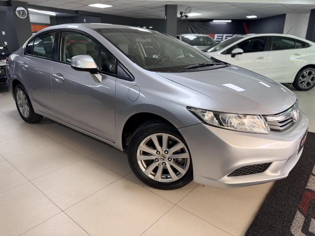 Honda Civic LXS 1.8 CVT FLEX 2014