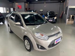 Foto do veículo Ford Fiesta 1.6 Rocam Flex