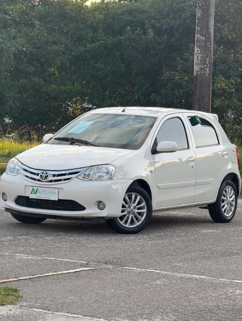 Toyota Etios ETIOS XLS 1.5 Flex 16V 5p Mec. 2013