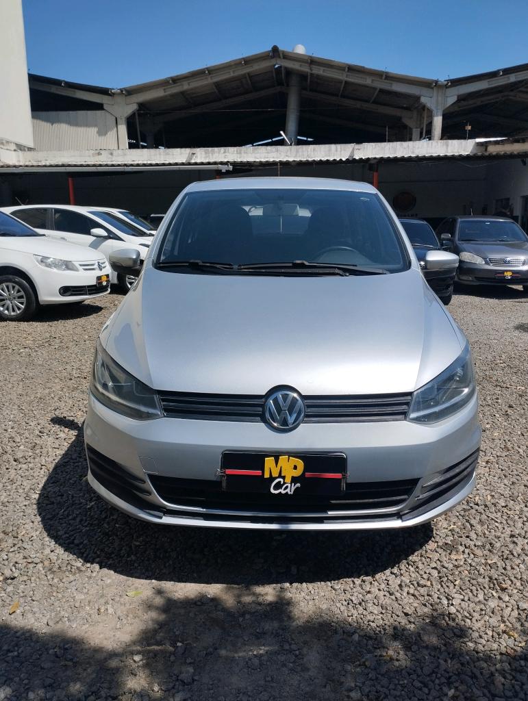 Volkswagen Fox 1.0 Tec Total Flex Trendline 2015