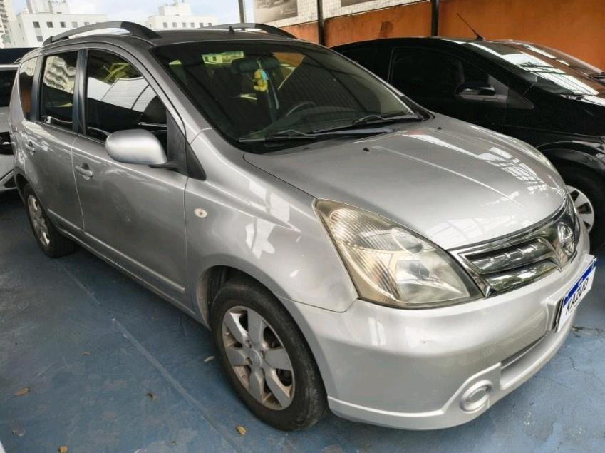 Nissan Livina 1.8 16V AT FLEX 2014
