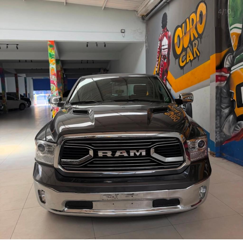 Ram Classic LARAMIE 5.7 CD V8 4X4 AUT. 2022