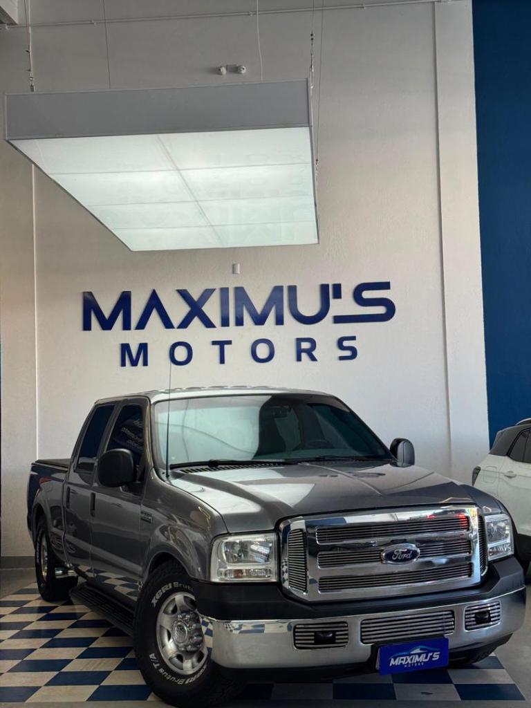 Ford F-250 F-250 XLT 4.2 180cv CD TB Diesel 2004