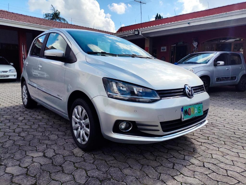 Volkswagen Fox Fox Highline I MOTION 1.6 Flex 16V 5p 2016