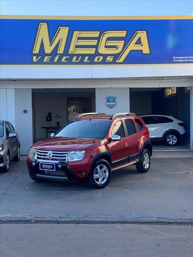 Renault Duster 2.0 DYNAMIQUE 4X2 16V FLEX 4P AUTOMÁTICO 2014