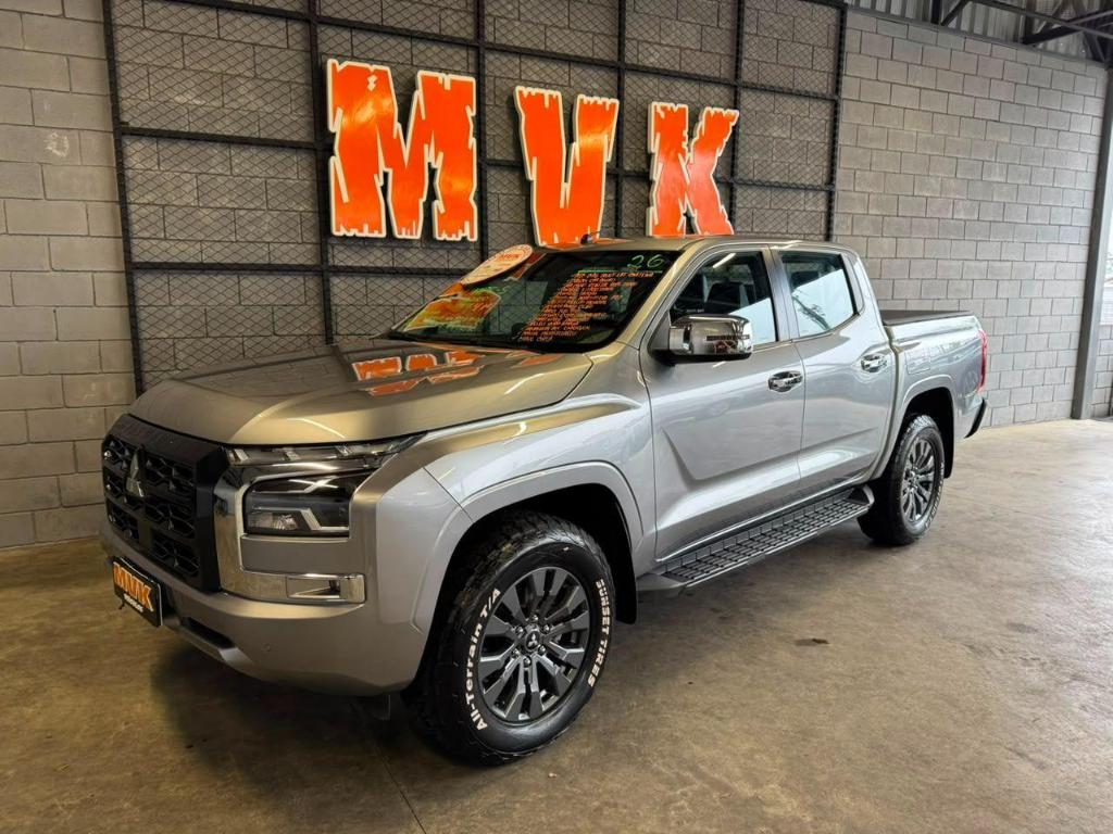 Mitsubishi Triton CD HPE-S 4X4 2.4 AT 2026