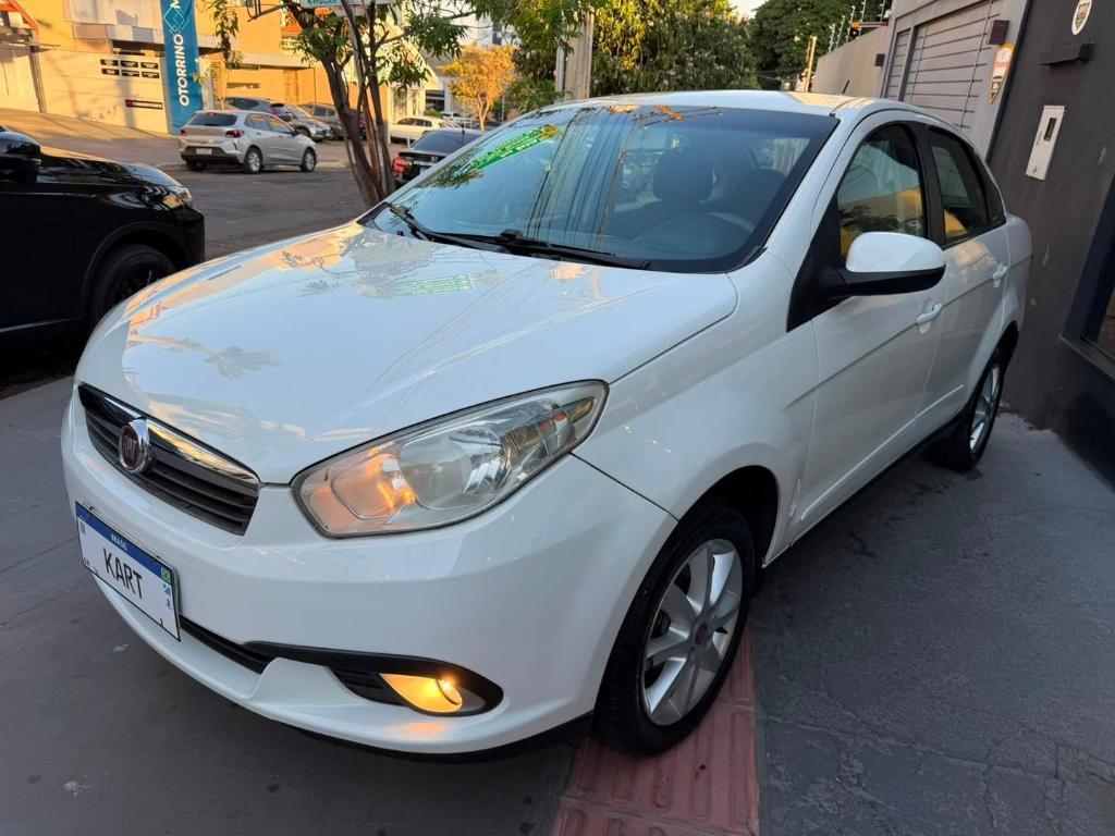 Fiat Grand Siena 2013