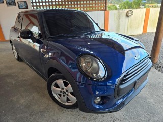Foto do veículo Mini One 1.2 12v Turbo 2p Mec.