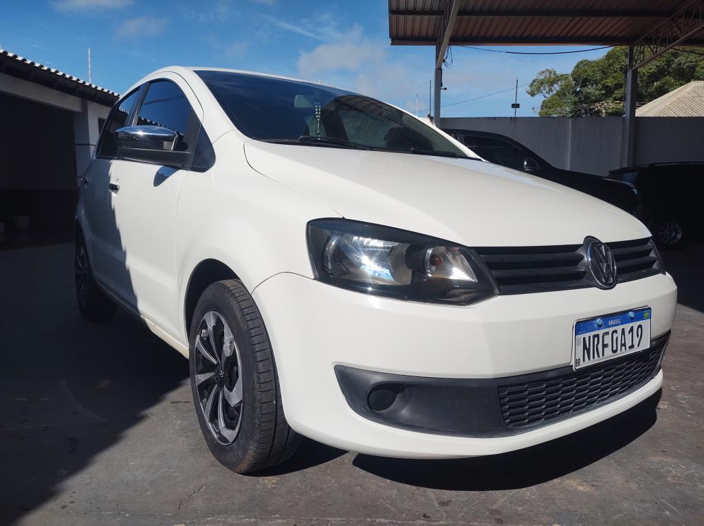 Volkswagen Fox Fox 1.6 Mi Total Flex 8V 5p 2011