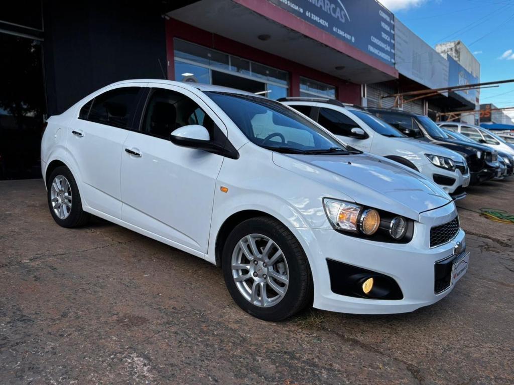 Chevrolet Sonic SONIC Sed. LTZ 1.6 16V FlexPower 4p Aut. 2014