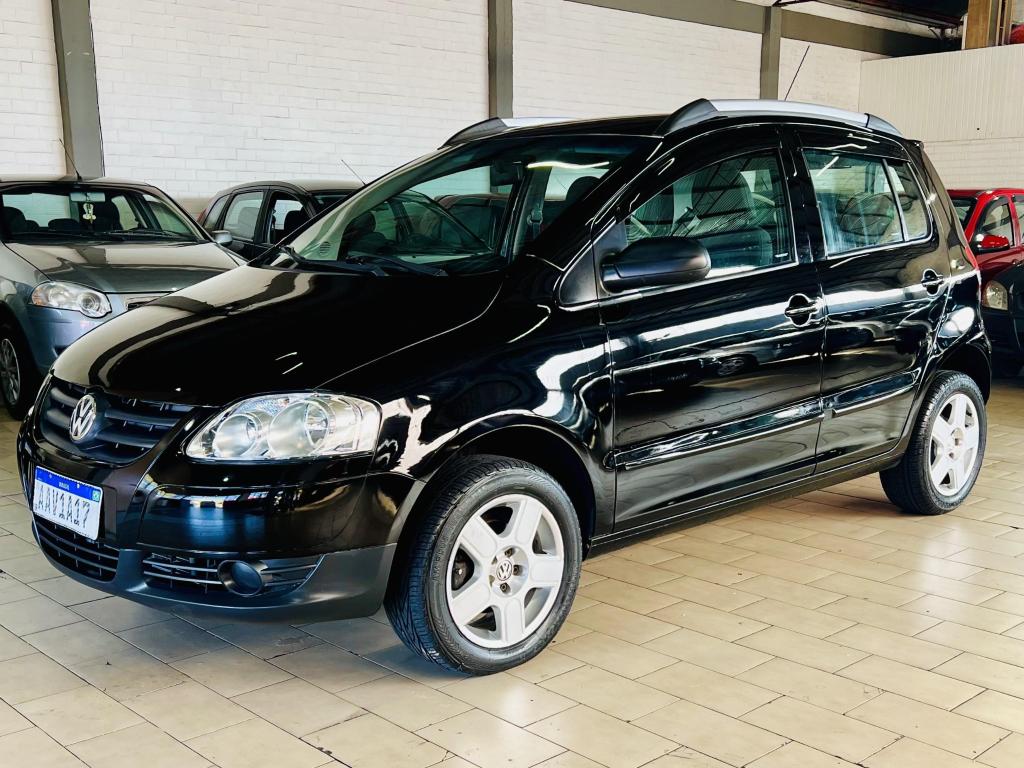 Volkswagen Fox Fox 1.0 Mi Total Flex 8V 3p 2008
