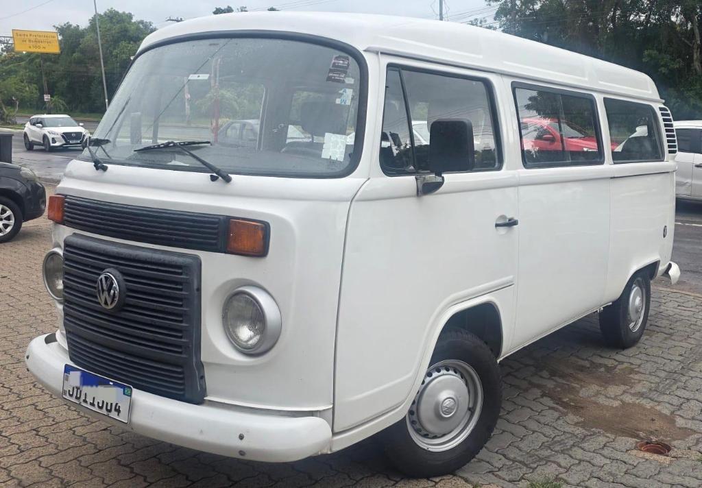 Volkswagen Kombi STANDARD 1.4 MI TOTAL FLEX 8V 2011
