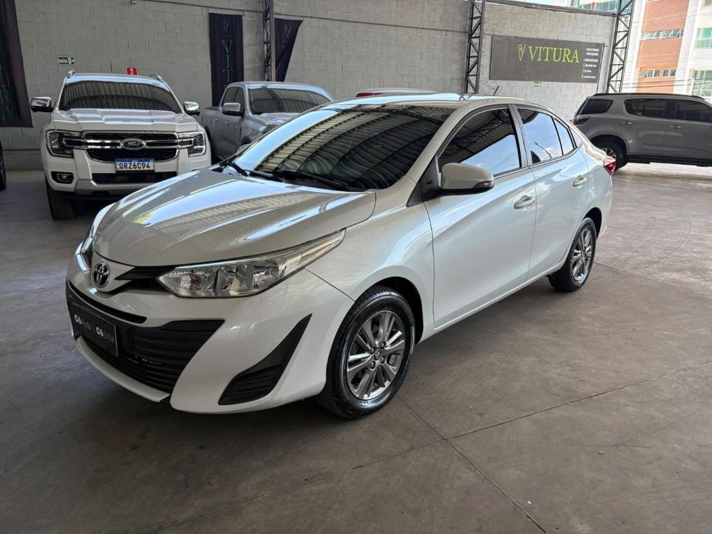 Toyota Yaris XL 1.5 CVT 2021