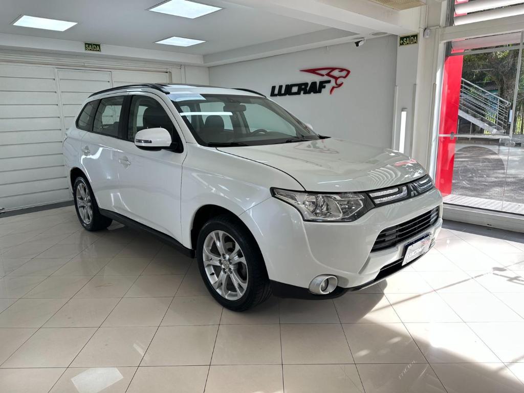 Mitsubishi Outlander OUTLANDER 2.0 16V 160cv Aut. 2014