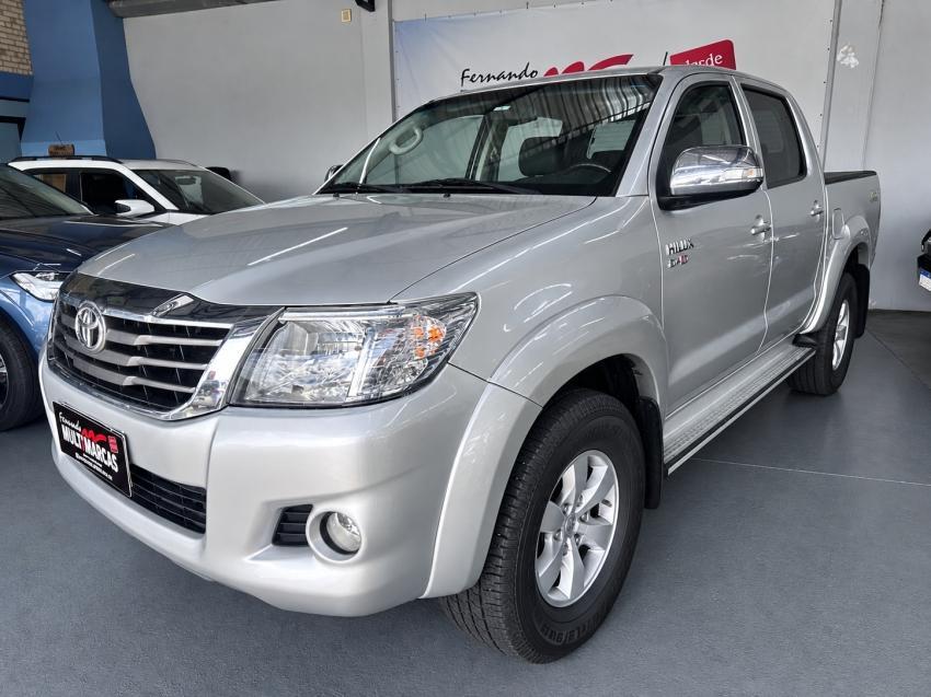 Toyota Hilux 2.7 SRV 4X4 CD 16V FLEX 4P AUTOMÁTICO 2015