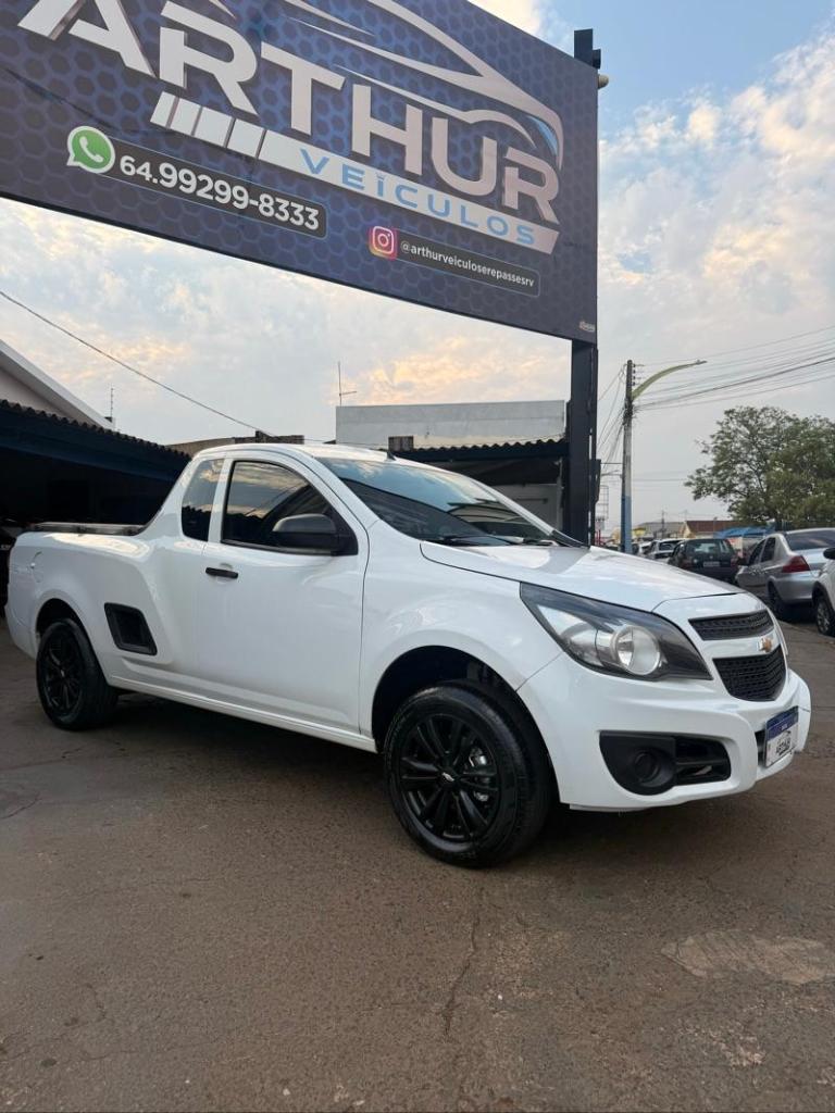 Chevrolet Montana LS 1.4 ECONOFLEX 8V 2P 2021