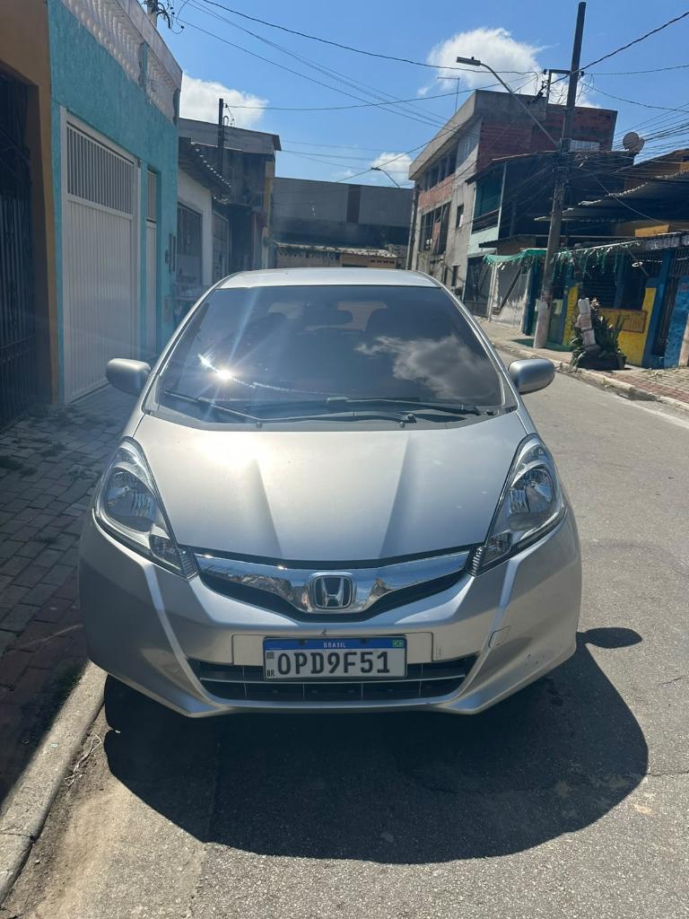 Honda Fit 1.4 DX 16V FLEX 4P MANUAL 2013