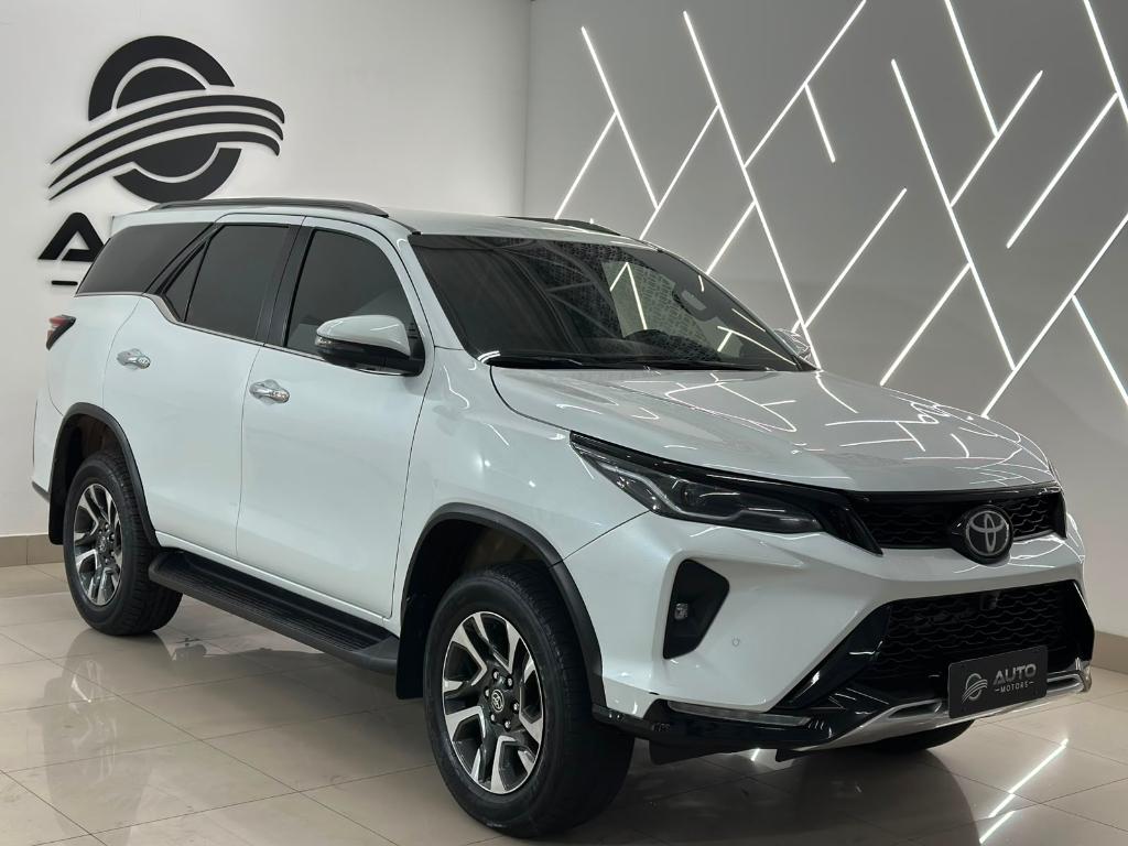 Toyota Sw4 2.8 Tdi Srx Platinum 7l Auto 4wd 2024