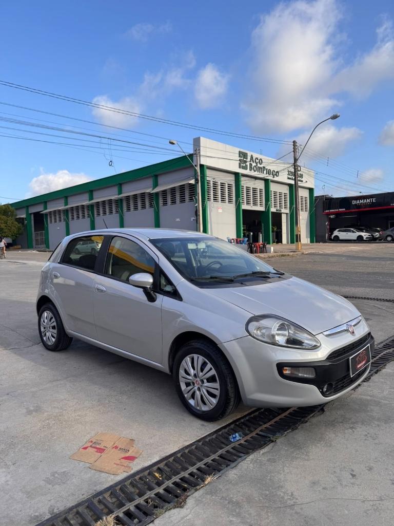 Fiat Punto PUNTO ATTRACTIVE 1.4 FIRE FLEX 8V 5P 2015