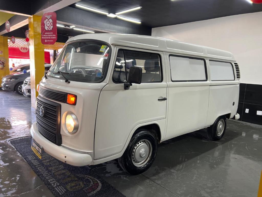 Volkswagen Kombi Kombi Lotação 1.4 Mi Total Flex 8V 2014
