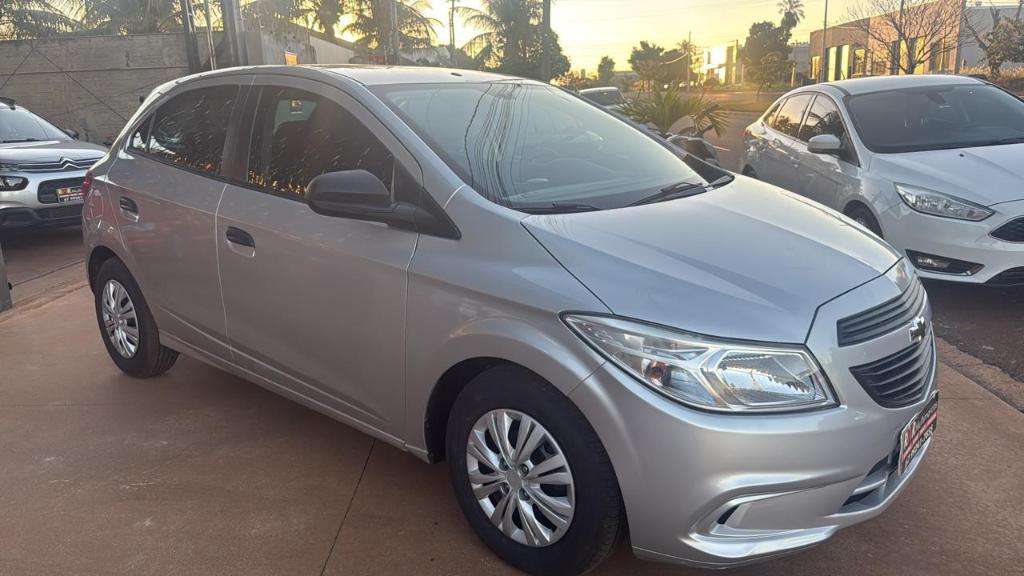 Chevrolet Onix 2018