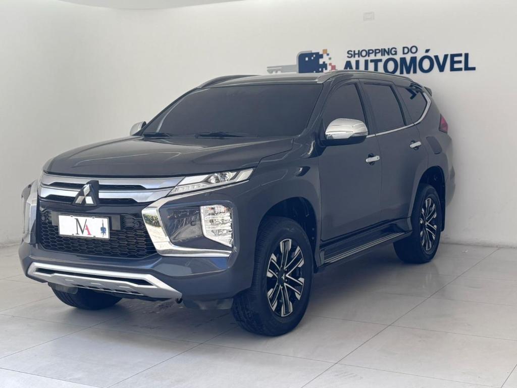 Mitsubishi Pajero 2024