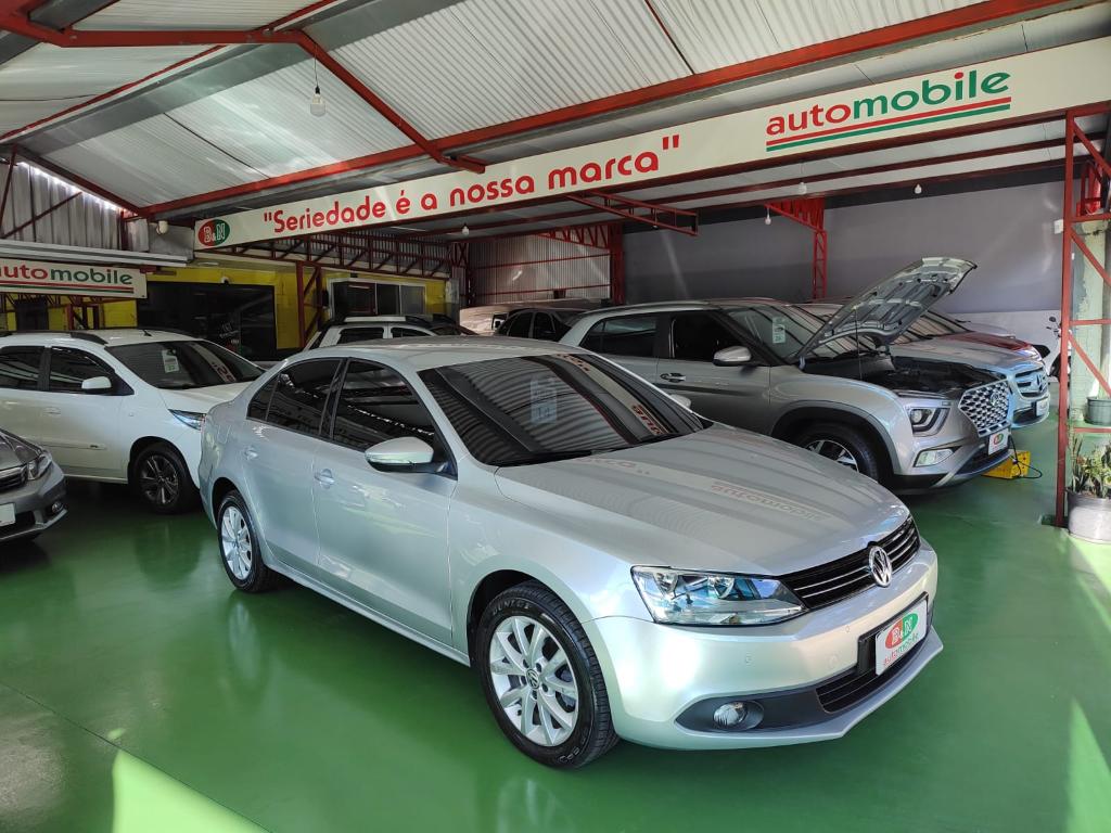 Volkswagen Jetta JETTA Comfortline 2.0 T.Flex 8V 4p Tipt. 2014