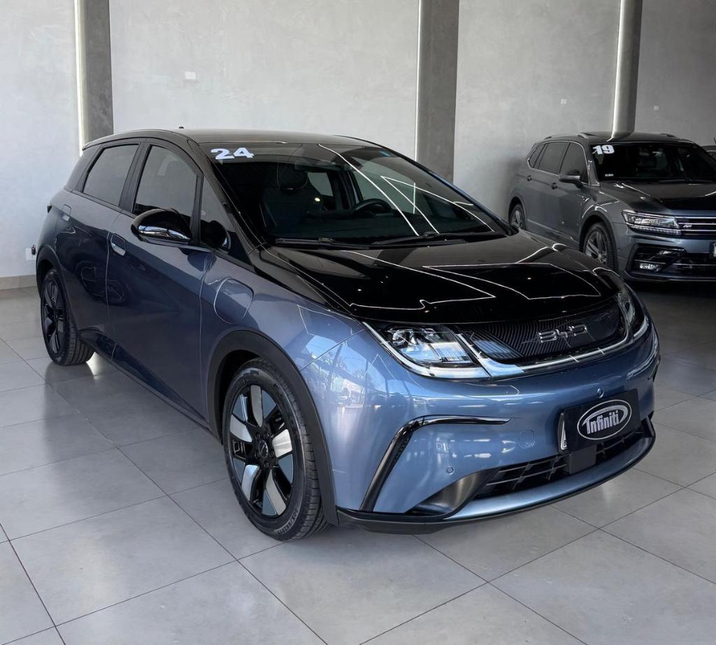 BYD Dolphin PLUS 60KWH 2024
