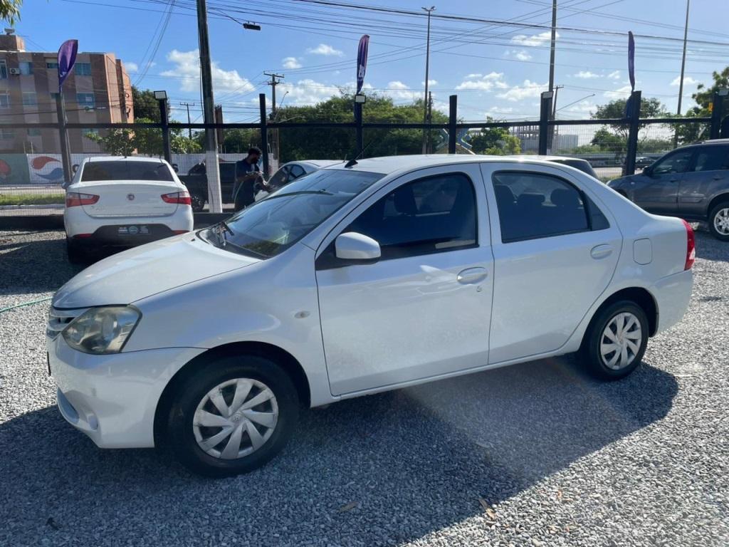 Toyota Etios 2017
