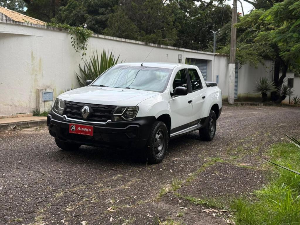 Renault Oroch 1.6 16V SCE FLEX PRO MANUAL 2023