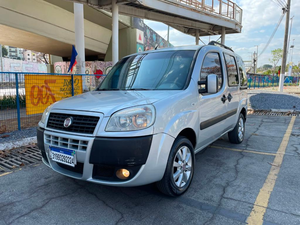 Fiat Doblo HLX 1.8 16V FLEX 2011