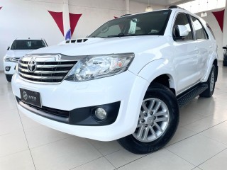 Foto do veículo Toyota Hilux Sw4 3.0 Tdi Srv 5l Auto 4wd