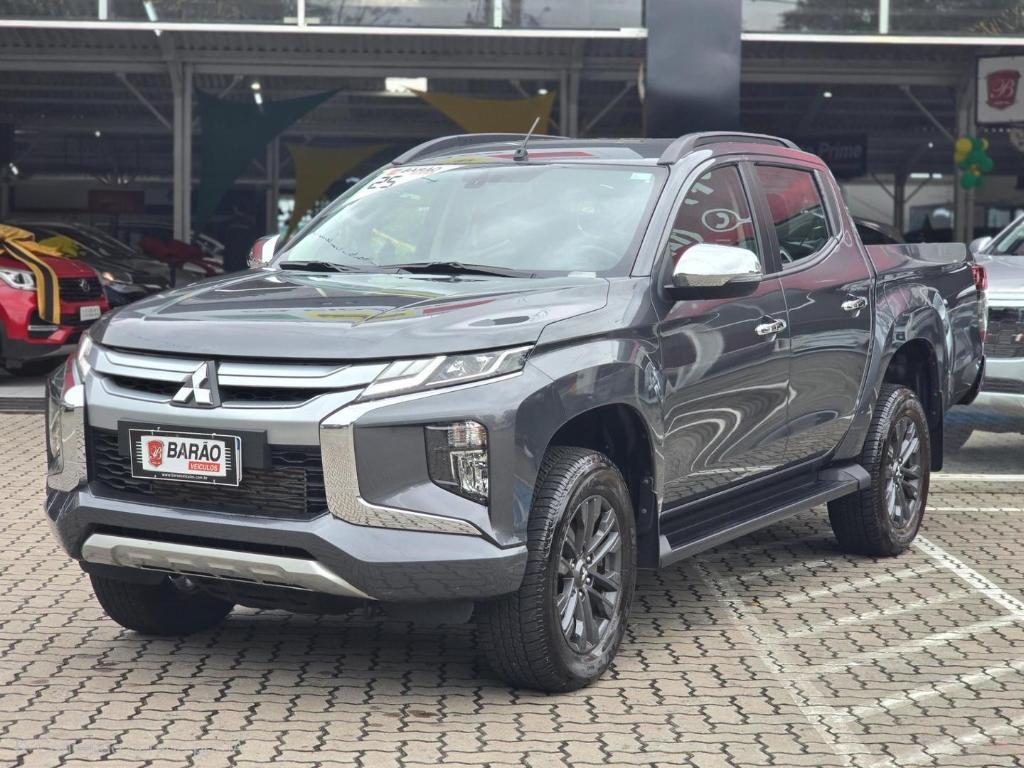 Mitsubishi L200 2025