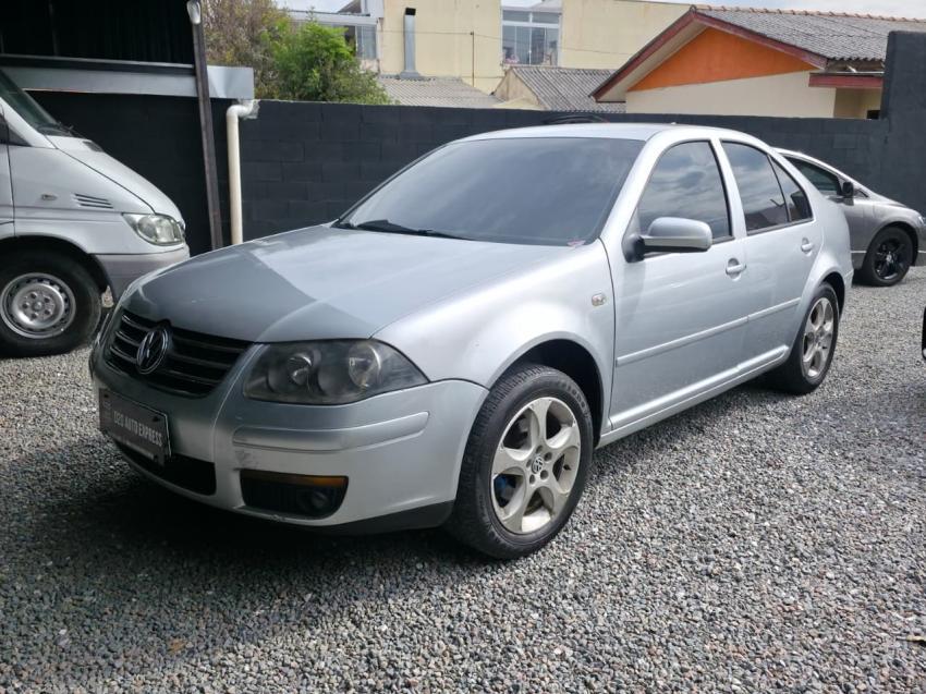 Volkswagen Bora 2.0 FLEX 2009