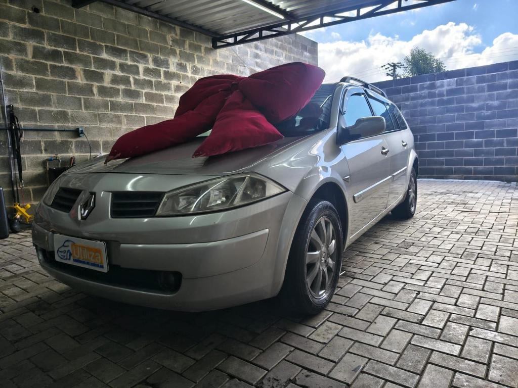 Renault Megane MEGANE GRAND TOUR DYNAM. HI-FLEX 1.6 16V 2011
