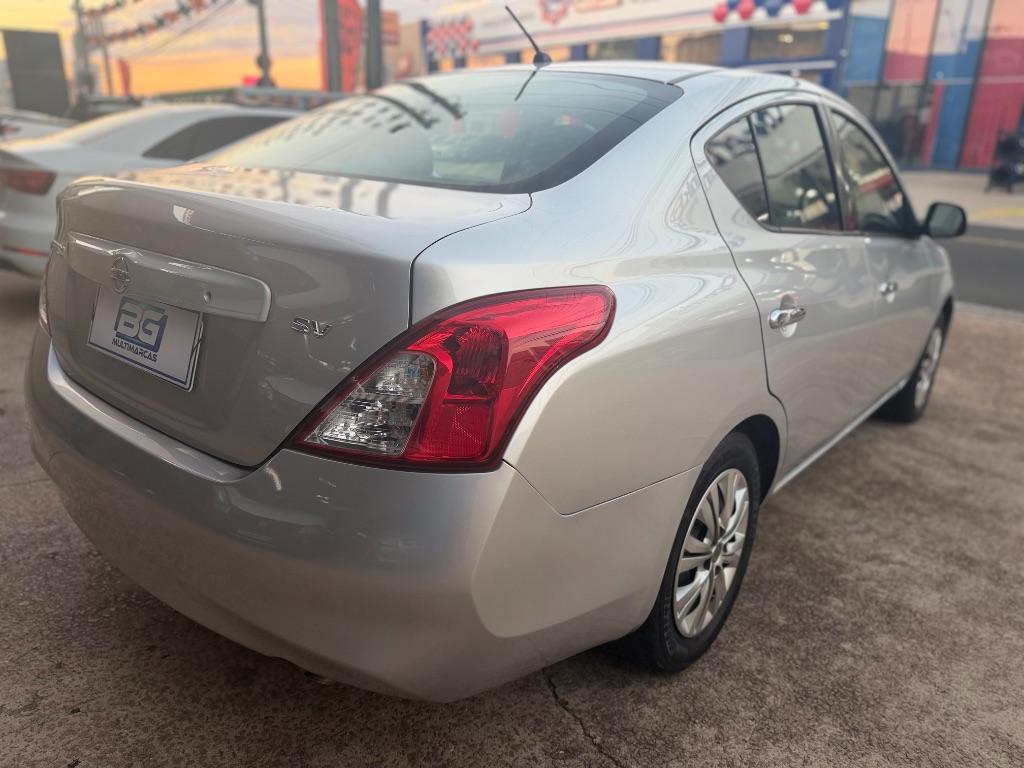 Nissan Versa VERSA SV 1.6 16V Flex Fuel 4p Mec. 2013