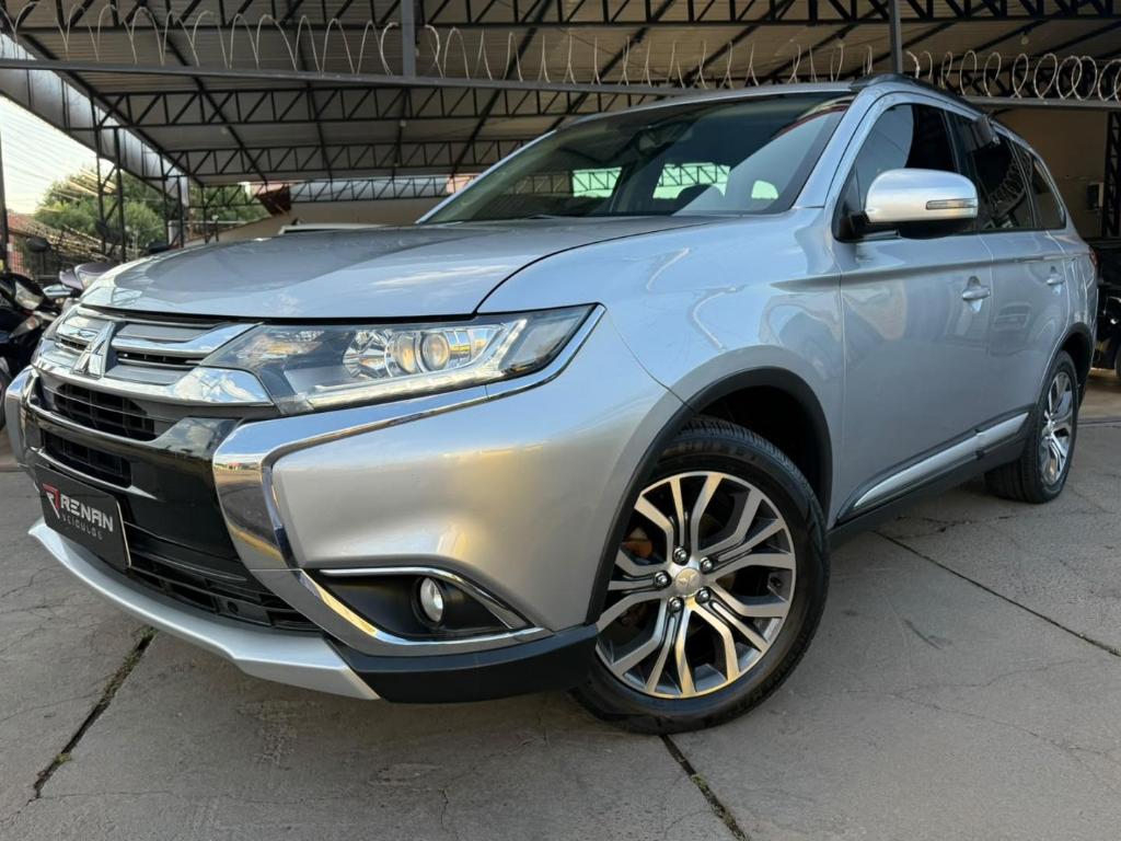 Mitsubishi Outlander OUTLANDER 2.0 16V 160cv Aut. 2016