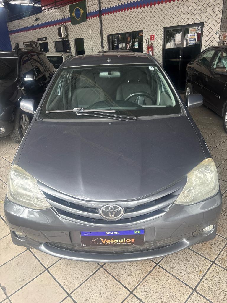 Toyota Etios 2013
